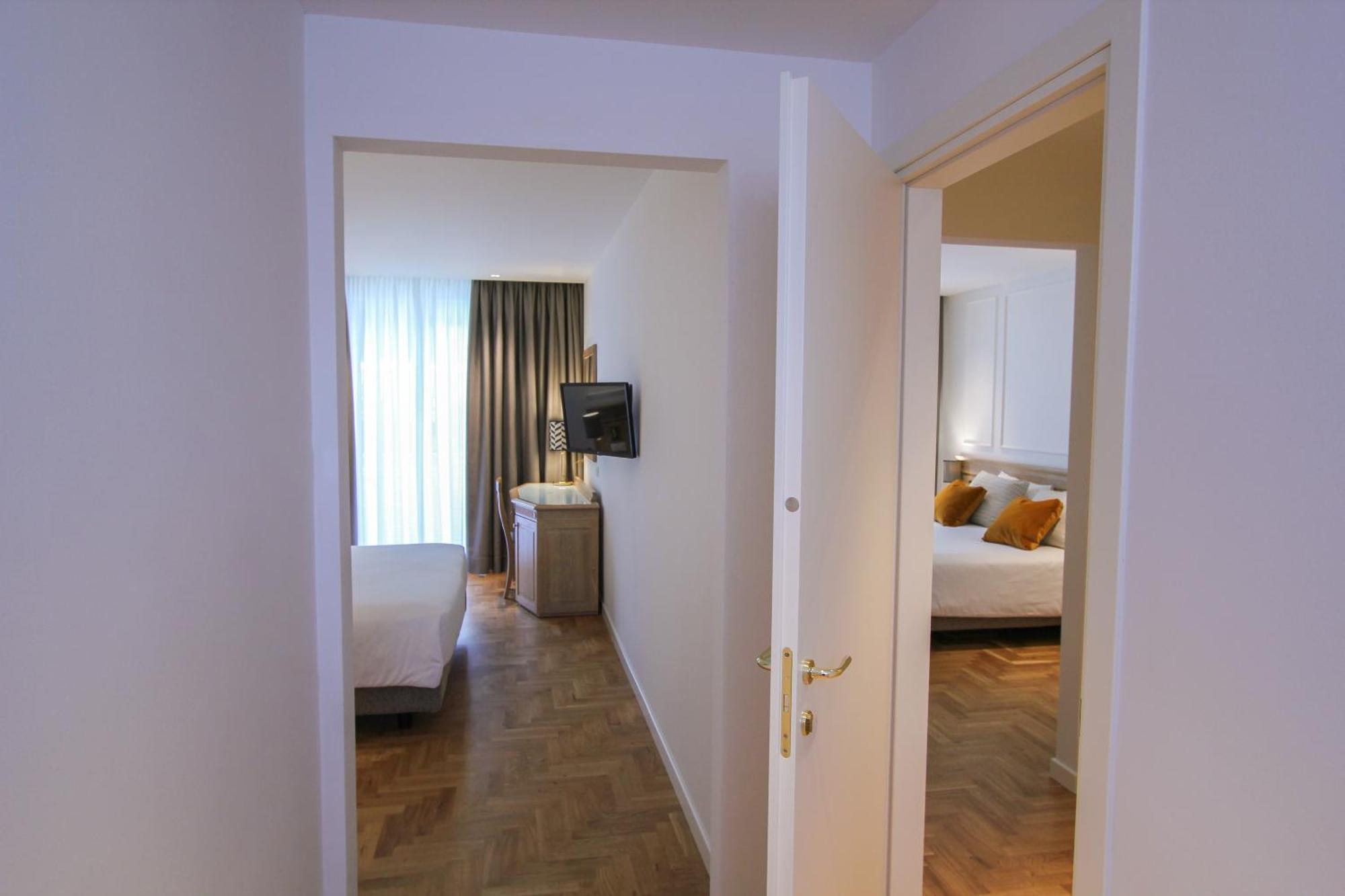 Ambassador Palace 4*