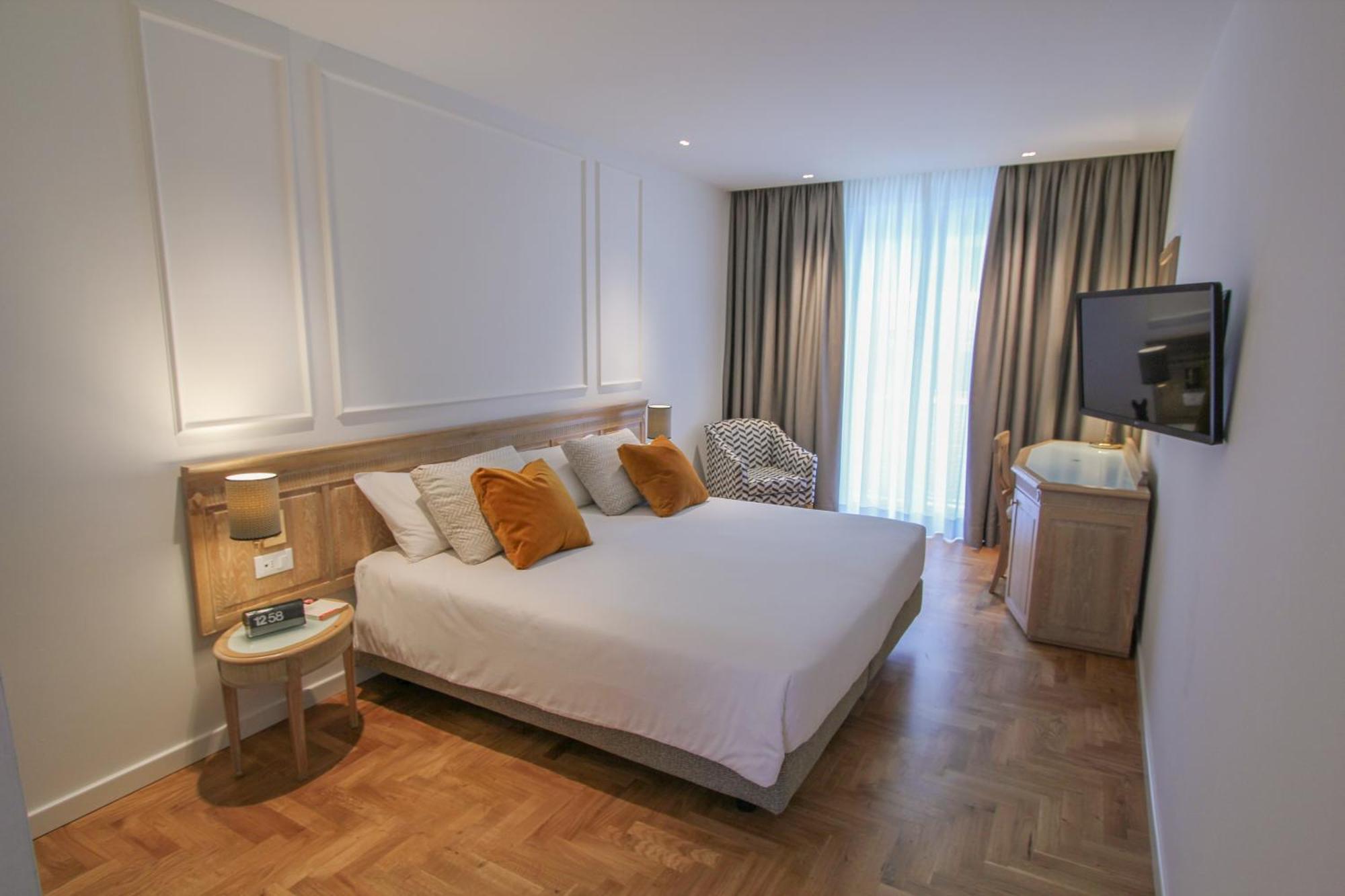 Hotel Ambassador Palace