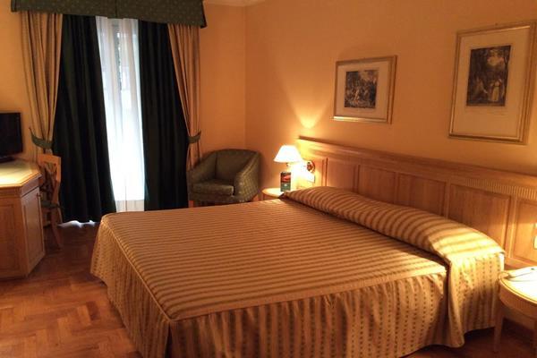 Hotel Ambassador Palace 4*